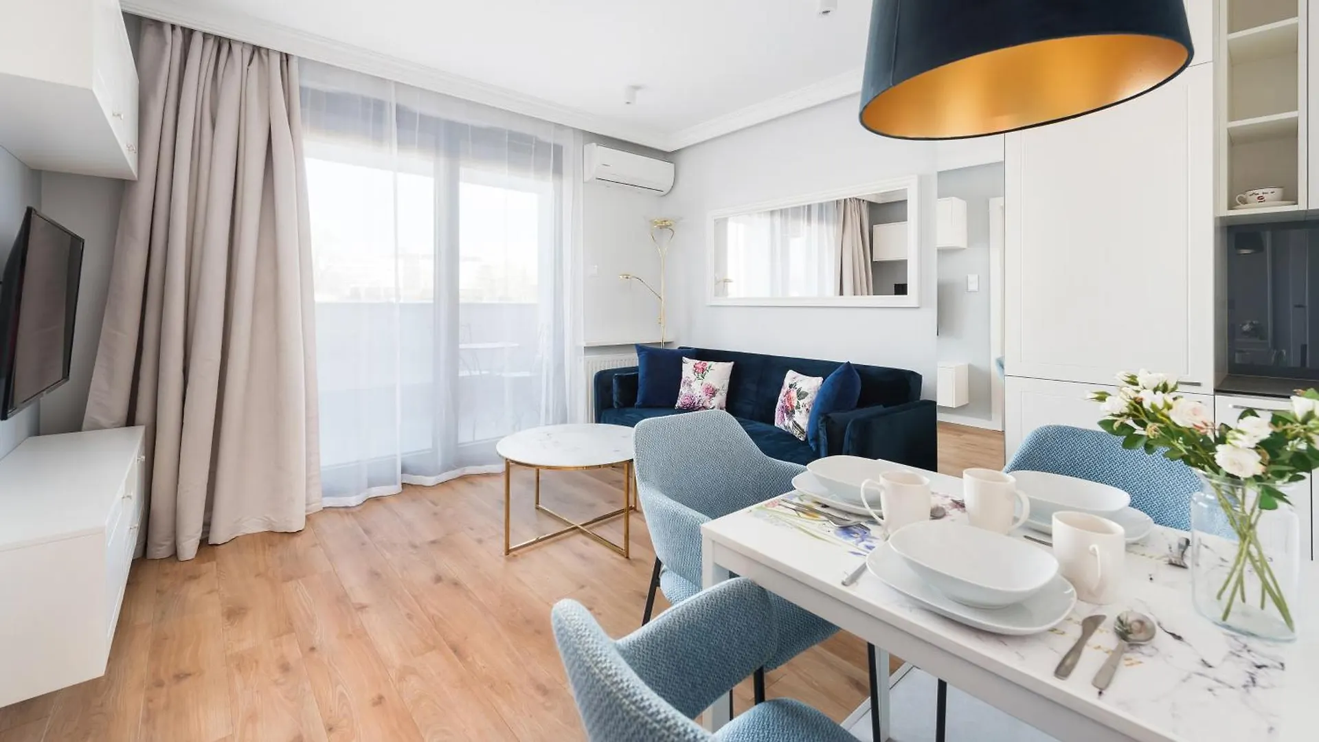 Apartment Riva Verona Near Old Town By Sun & Snow Krakow Poland